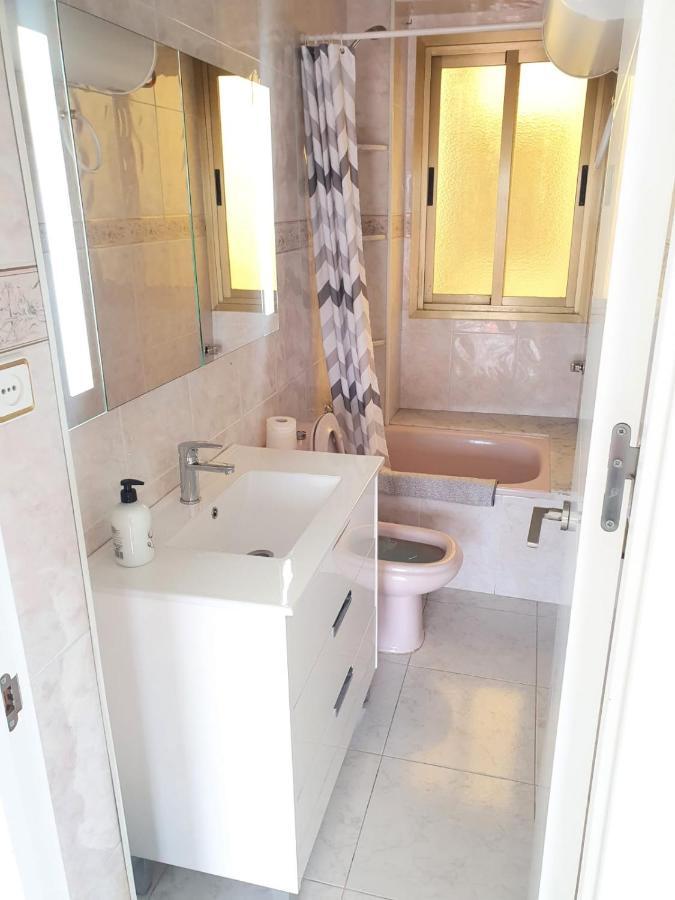 Apartamento En Salou Con Las Vistas Al Port Aventura Exteriör bild