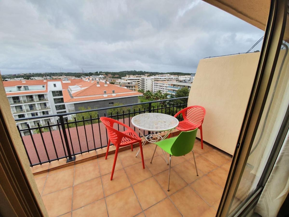 Apartamento En Salou Con Las Vistas Al Port Aventura Exteriör bild
