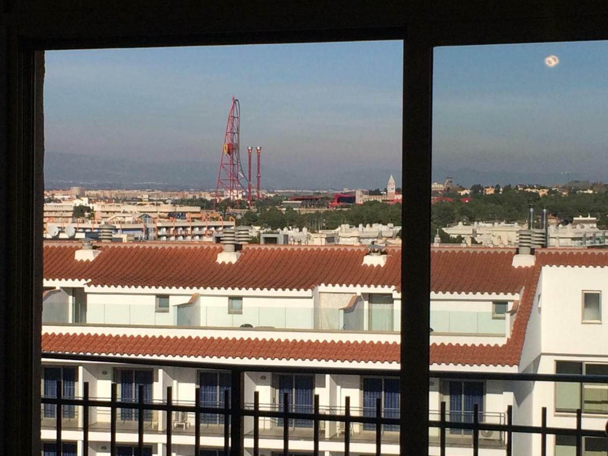 Apartamento En Salou Con Las Vistas Al Port Aventura Exteriör bild